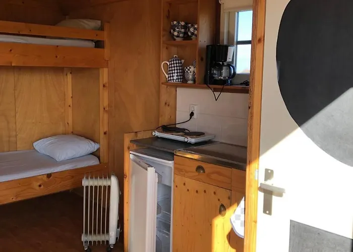 Boerencamping Duinzoomhoeve - Hooiberghut Dore Séjour à la ferme *